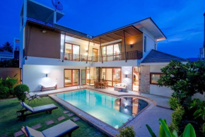 Dolphin Bay Pool Villa